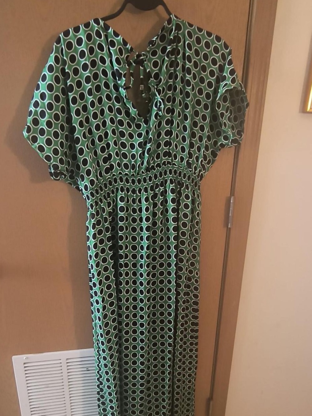 NWOT Michael Kors Green Geometric Circle Print Maxi Dress